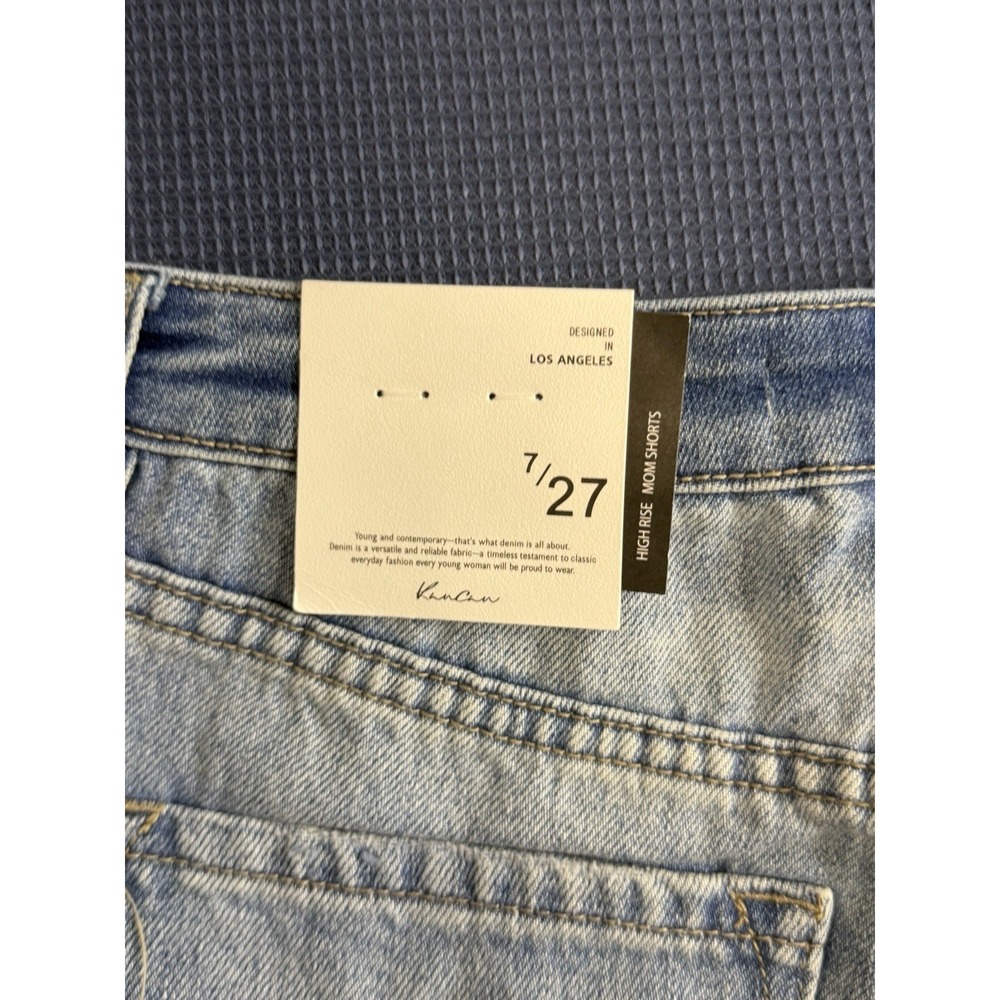 KanCan High Rise Distressed Denim Mom Shorts Women's Size 7/27 Light Wash NWT - Picture 7 of 12